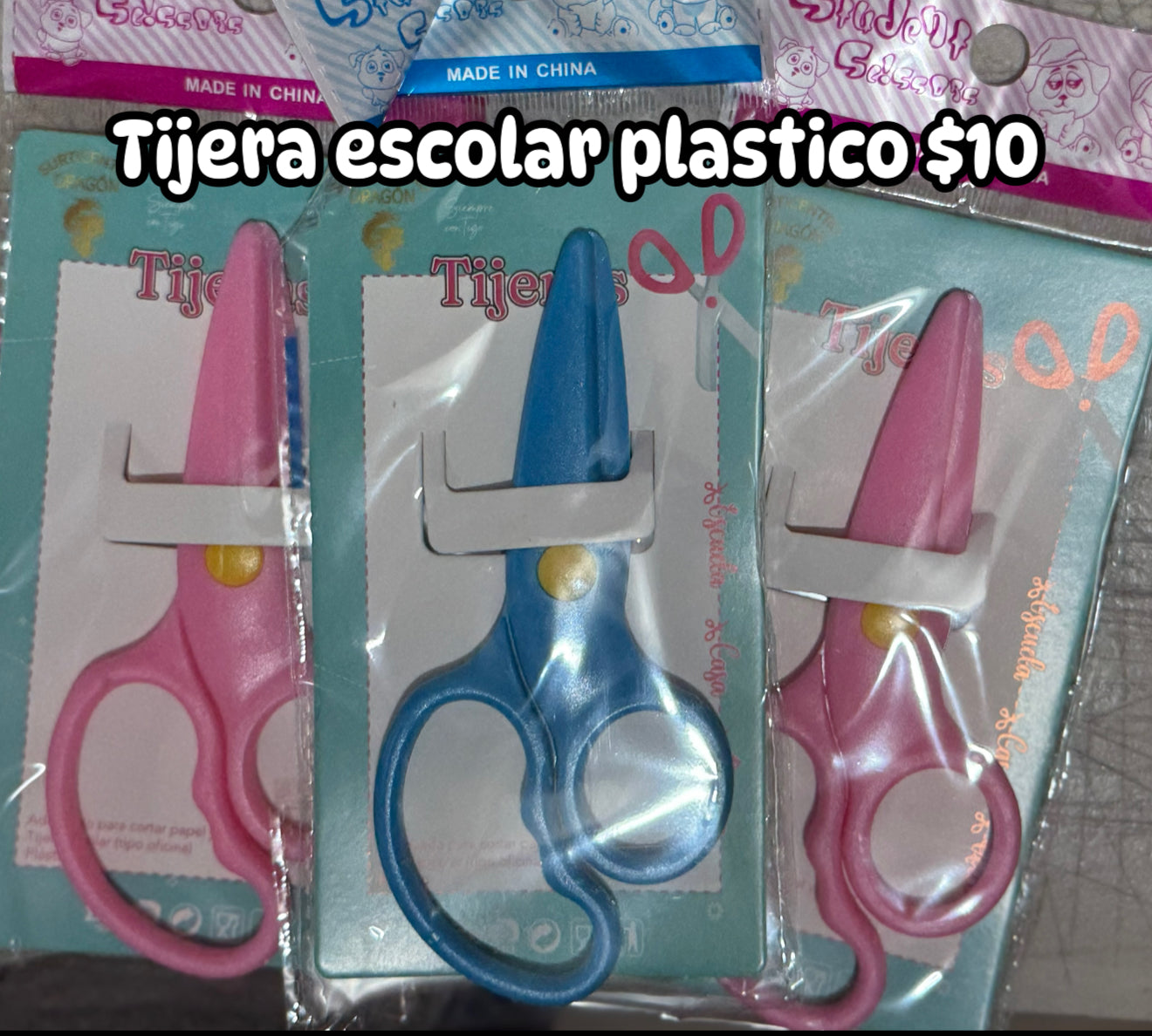 Tijera escolar plastico