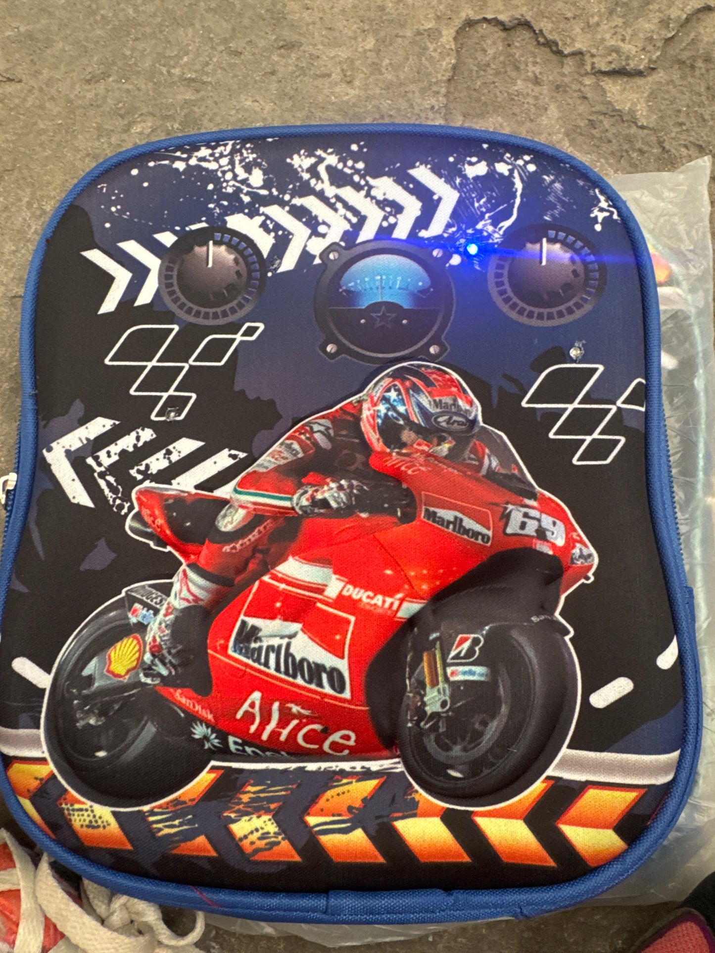 LONCHERA CON LUZ 1moto