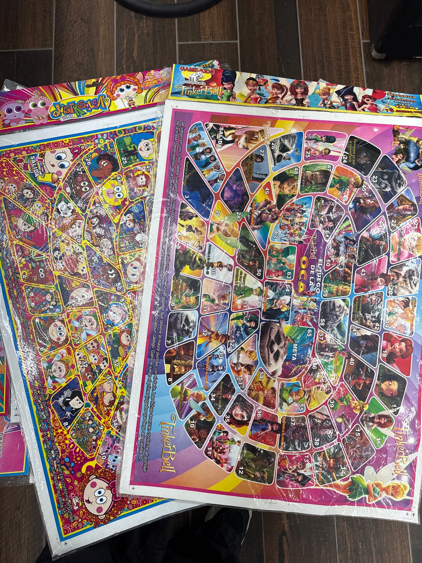 Juego oca y serpientes personajes