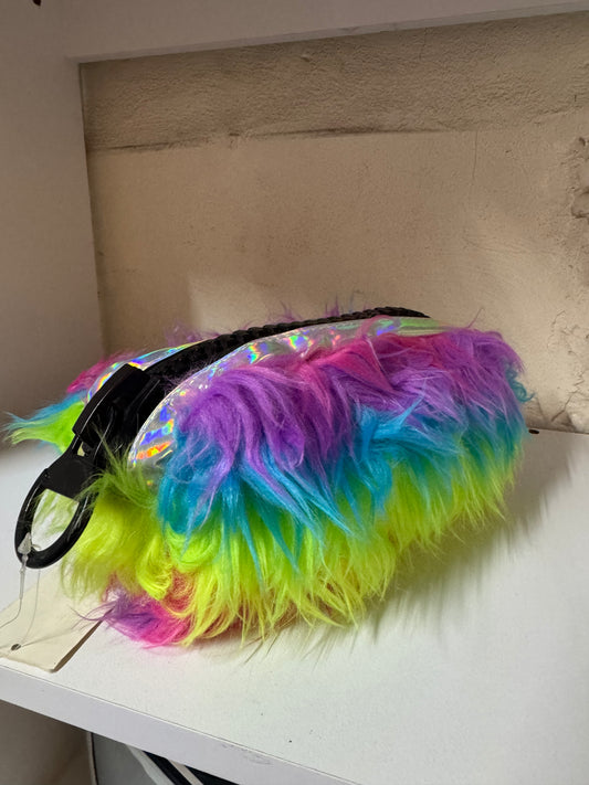 LAPICERA PELUCHE MULTICOLOR CIERRE GIGANTE