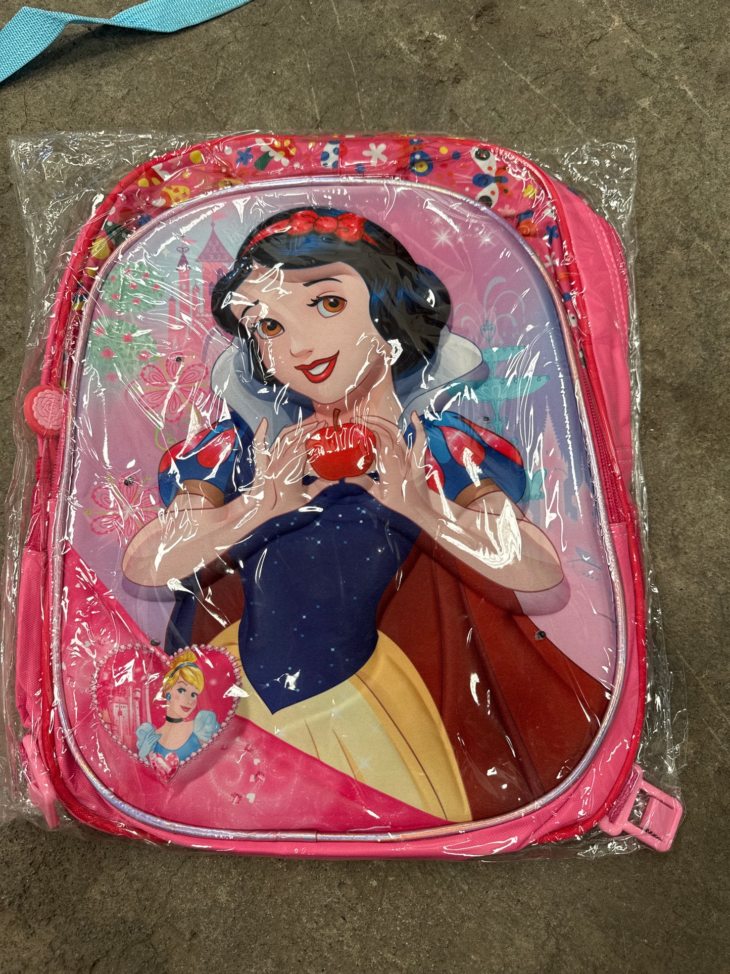 MOCHILA PRIMARIA BLANCA NIEVES con luz